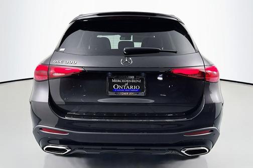 2026 Mercedes-Benz GLC 300 Base
