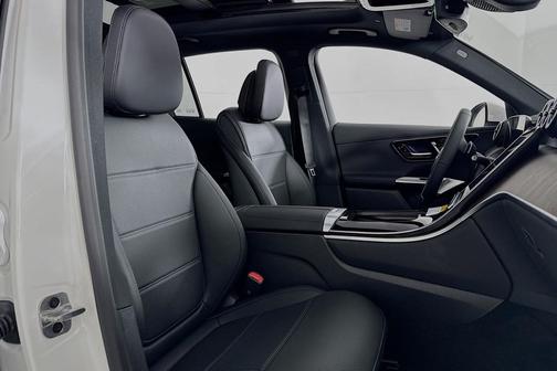 2026 Mercedes-Benz GLC 300 Base