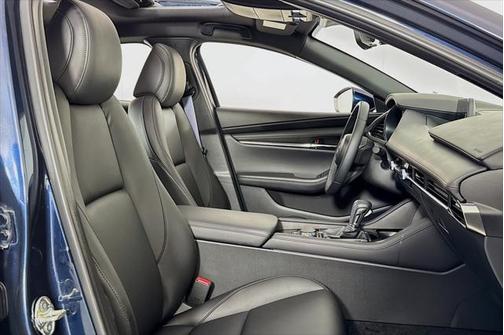 2024 Mazda Mazda3 FWD w/Preferred Package