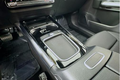 2025 Mercedes-Benz GLA 250 Base