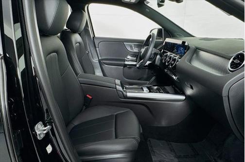 2025 Mercedes-Benz GLA 250 Base