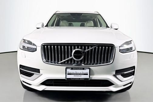 2022 Volvo XC90 Recharge Plug-In Hybrid T8 Inscription 6 Passenger