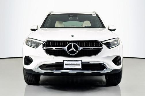 2026 Mercedes-Benz GLC 300 Base