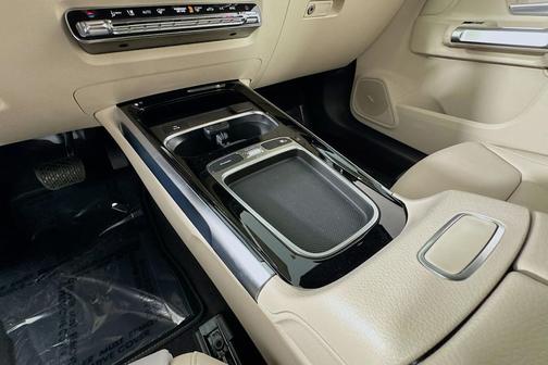 2026 Mercedes-Benz GLB 250 Base