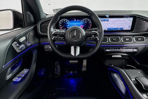 Obsidian Black Metallic 2025 Mercedes-Benz GLS 450 4MATIC