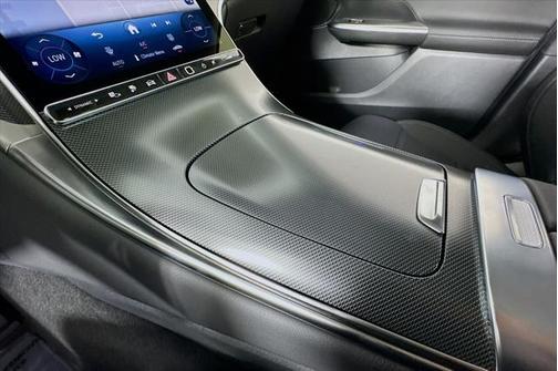 2025 Mercedes-Benz GLC 350e Base