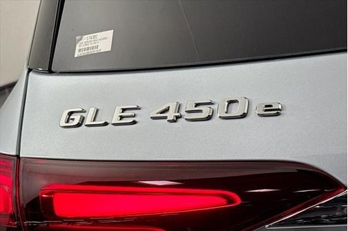2025 Mercedes-Benz GLE 450e 4MATIC