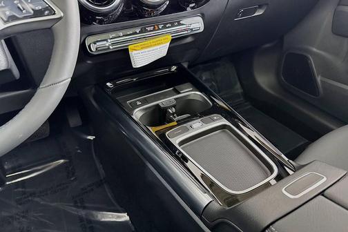 2026 Mercedes-Benz GLA 250 4MATIC