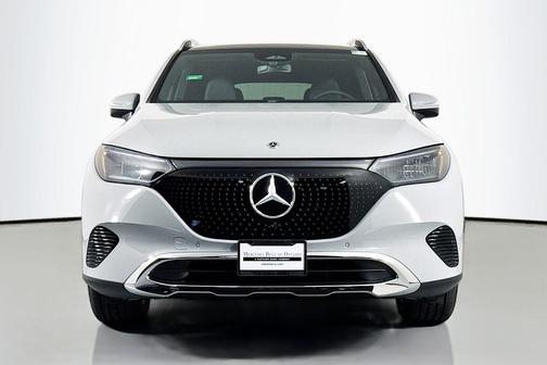 MANUFAKTUR Alpine Grey 2026 Mercedes-Benz EQE 320 EQE 320