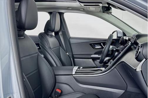 2025 Mercedes-Benz GLC 350e Base