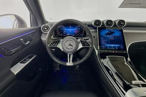 2026 Mercedes-Benz GLC 300 Base