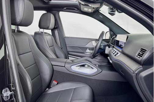 2025 Mercedes-Benz GLE 450e 4MATIC