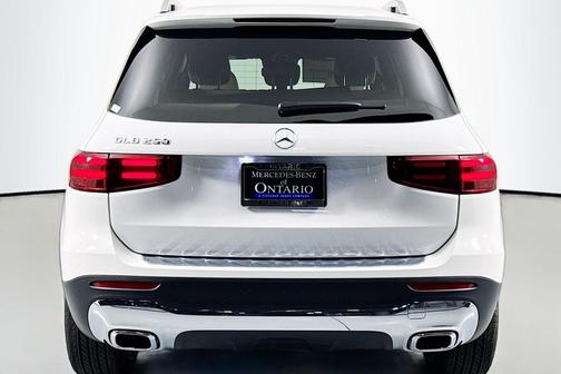 2026 Mercedes-Benz GLB 250 Base