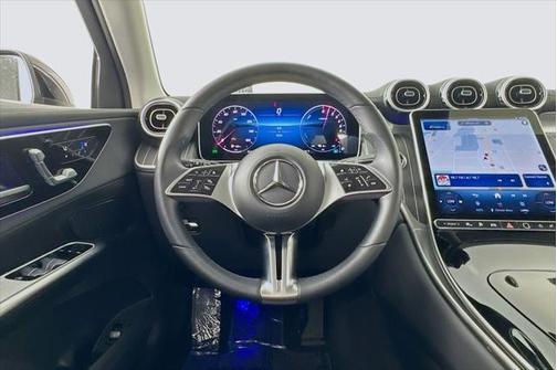 2025 Mercedes-Benz GLC 350e Base
