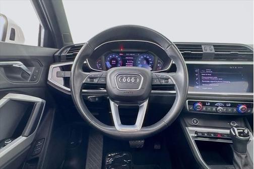2022 Audi Q3 45 S line Premium