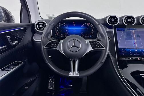 2025 Mercedes-Benz GLC 350e Base