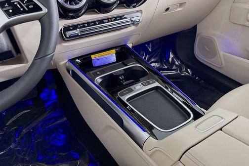 2025 Mercedes-Benz GLB 250 Base
