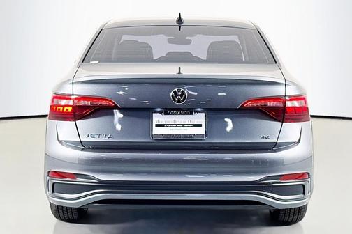 2022 Volkswagen Jetta 1.5T SE