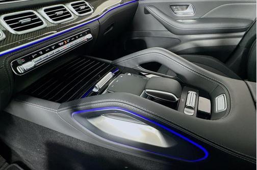 2025 Mercedes-Benz AMG GLS 63 Base