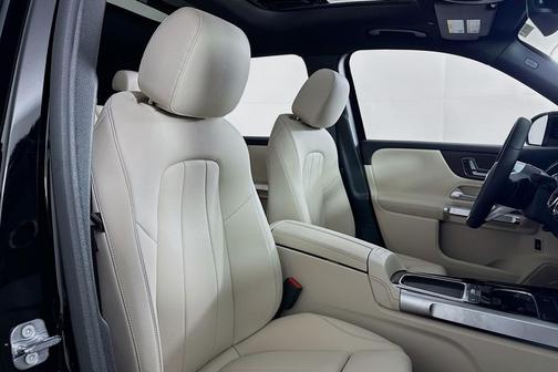 2026 Mercedes-Benz GLB 250 Base