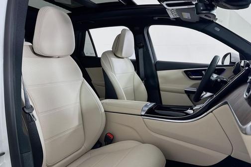 2026 Mercedes-Benz GLC 300 Base