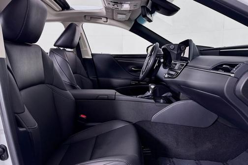 2025 Lexus ES 350 Base