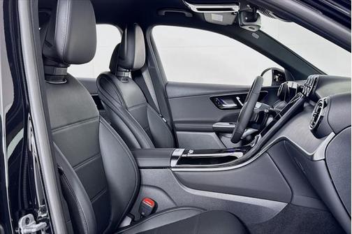 2025 Mercedes-Benz GLC 300 Base