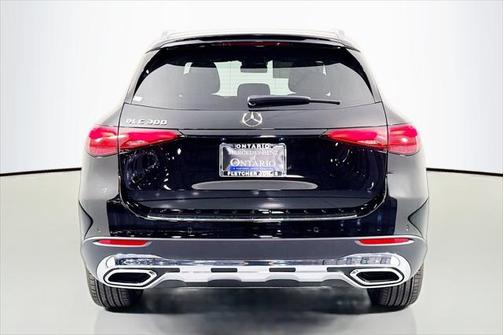 2025 Mercedes-Benz GLC 300 Base
