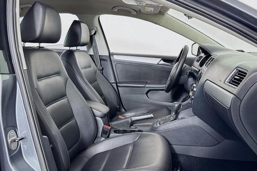 2014 Volkswagen Jetta Auto SE w/Connectivity