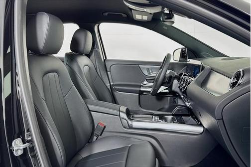 2025 Mercedes-Benz GLA 250 Base