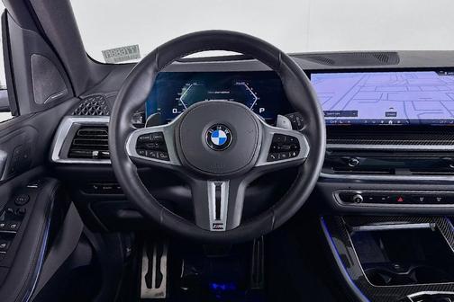 2025 BMW X5 M60i