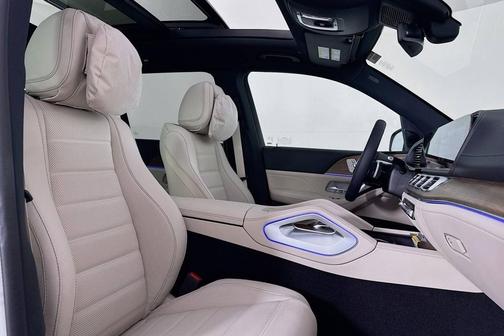2025 Mercedes-Benz GLS 580 4MATIC