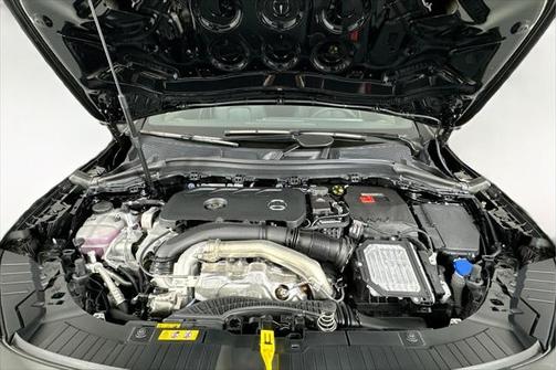 2025 Mercedes-Benz GLA 250 Base