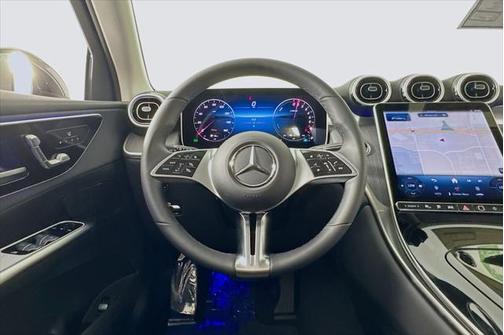 2025 Mercedes-Benz GLC 350e Base