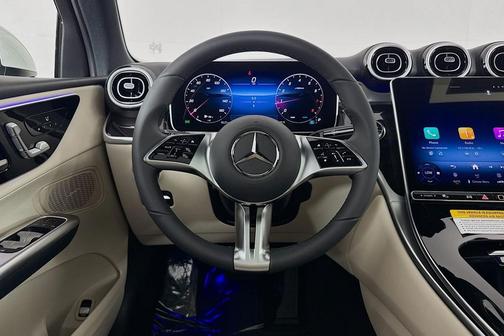 2026 Mercedes-Benz GLC 300 4MATIC