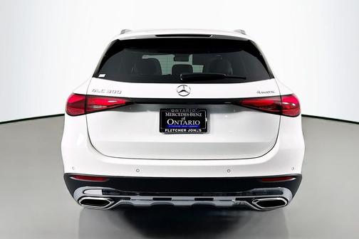 2026 Mercedes-Benz GLC 300 4MATIC