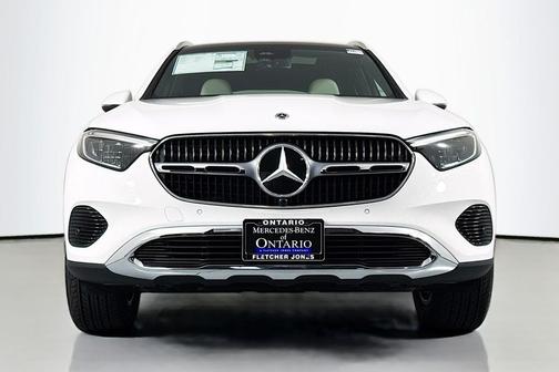 2026 Mercedes-Benz GLC 300 4MATIC