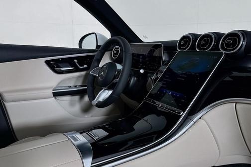 2026 Mercedes-Benz GLC 300 4MATIC