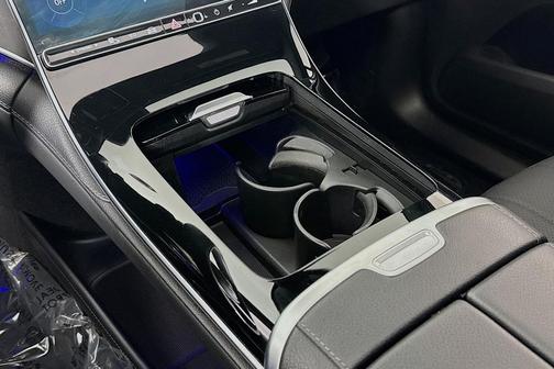 MANUFAKTUR Alpine Grey 2023 Mercedes-Benz EQE 350 4MATIC