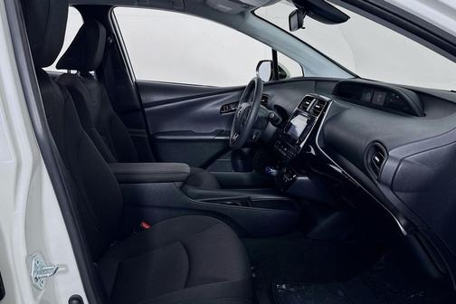 2019 Toyota Prius LE