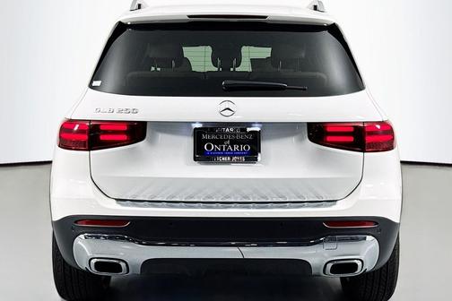 2025 Mercedes-Benz GLB 250 Base