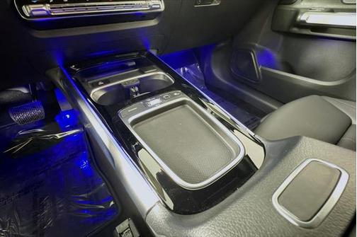 2025 Mercedes-Benz GLB 250 Base