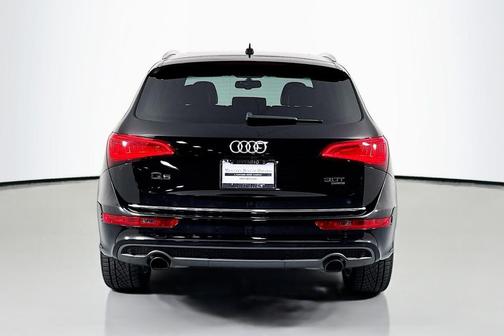 Mythos Black Metallic 2015 Audi Q5 3.0T Premium Plus