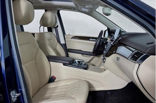 2019 Mercedes-Benz GLE 400 Base 4MATIC