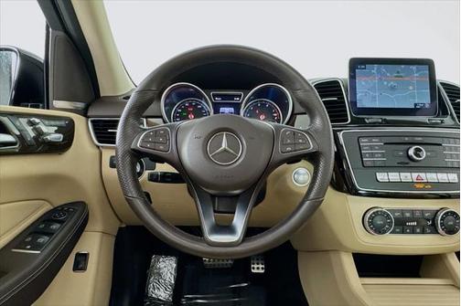 2019 Mercedes-Benz GLE 400 Base 4MATIC