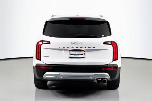 Glacial White Pearl 2022 Kia Telluride S