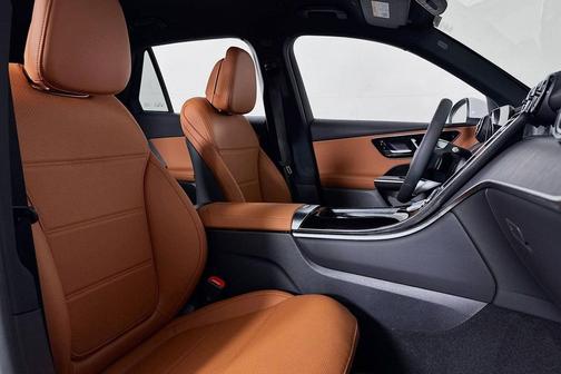 2026 Mercedes-Benz GLC 300 Base
