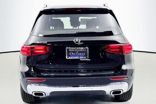 2025 Mercedes-Benz GLB 250 Base