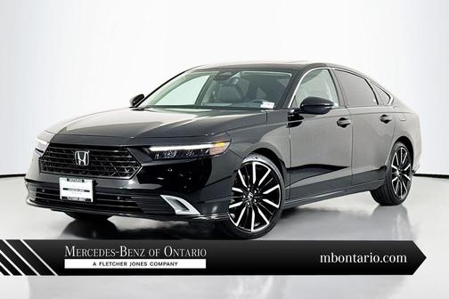 Crystal Black Pearl 2025 Honda Accord Hybrid Touring