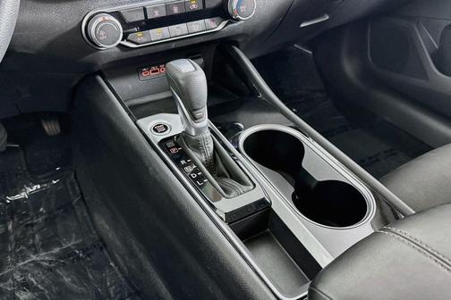 Pearl White Tricoat 2024 Nissan Altima 2.5 SV